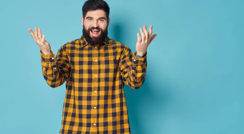 tipos de camisa masculina: camisa flanelada